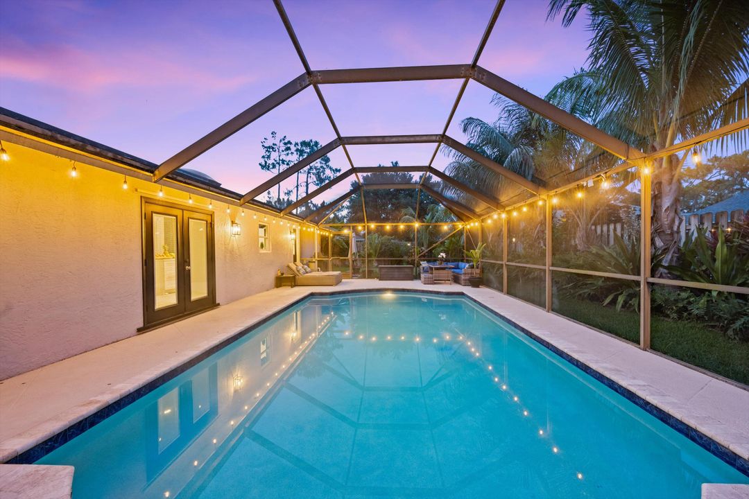 Active With Contract: $8,000 (3 beds, 2 baths, 1562 Square Feet)