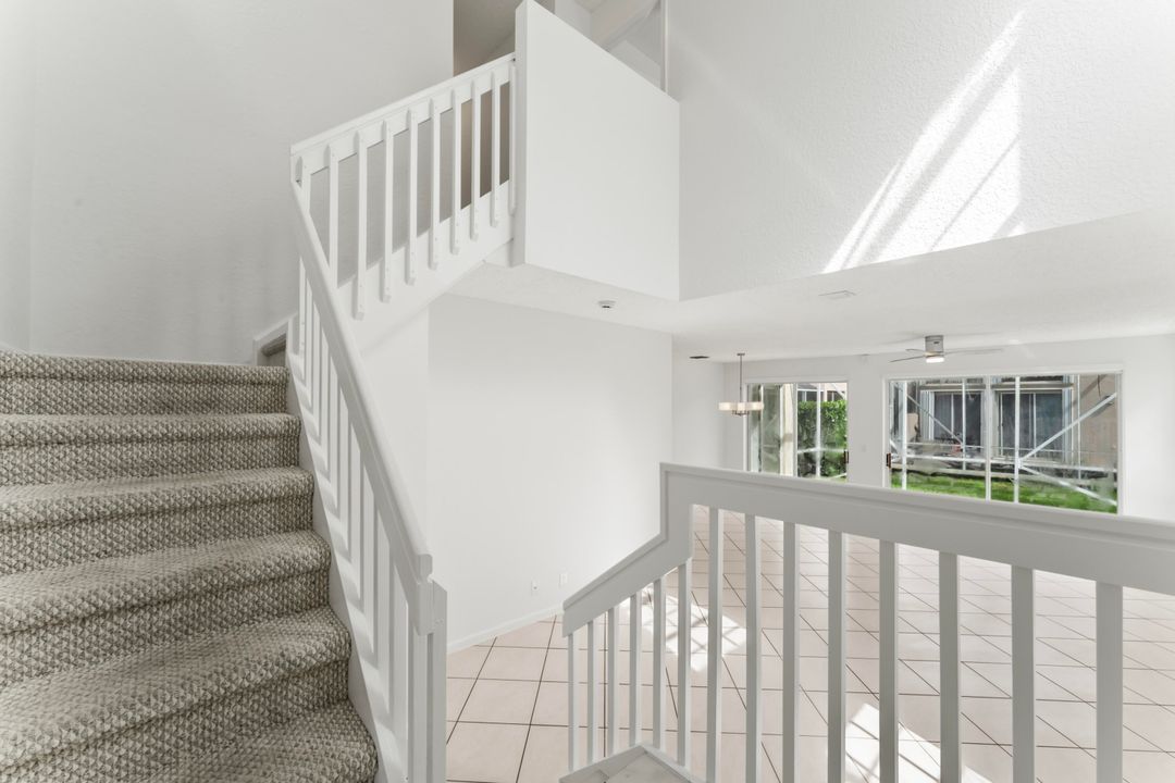 Под контрактом: $3,395 (3 спален, 2 ванн, 1873 Квадратных фут)