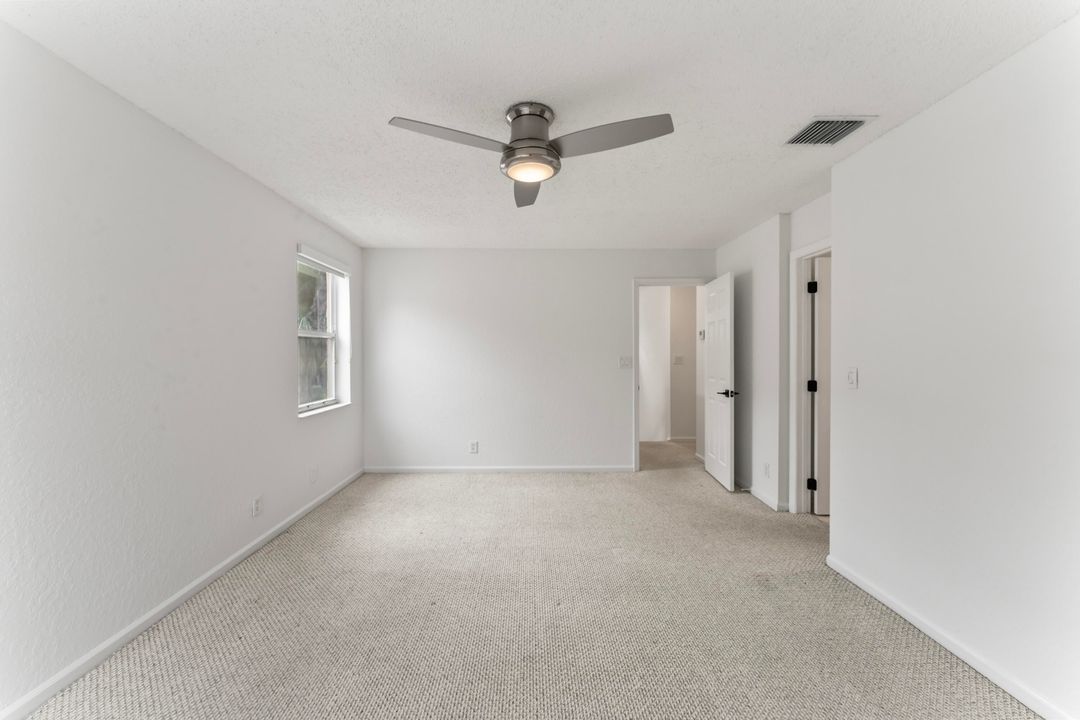 Под контрактом: $3,395 (3 спален, 2 ванн, 1873 Квадратных фут)