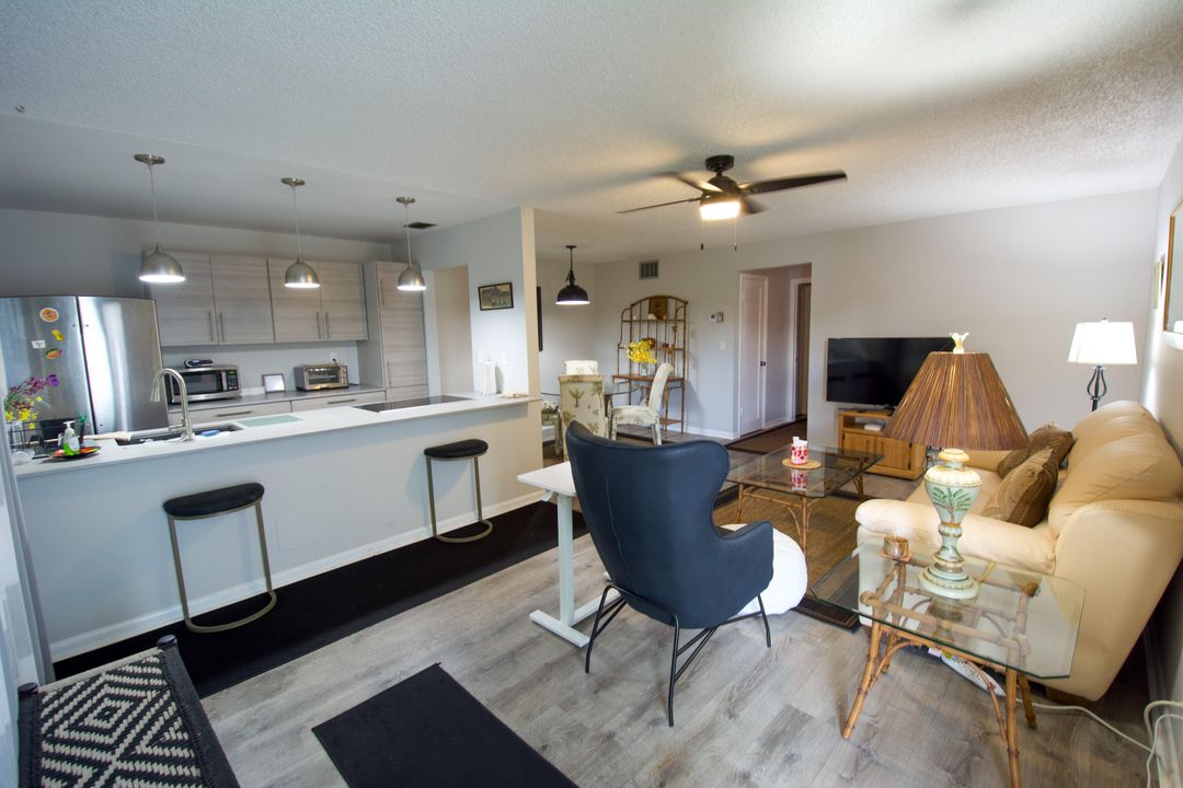 Activo con contrato: $99,000 (1 camas, 1 baños, 772 Pies cuadrados)