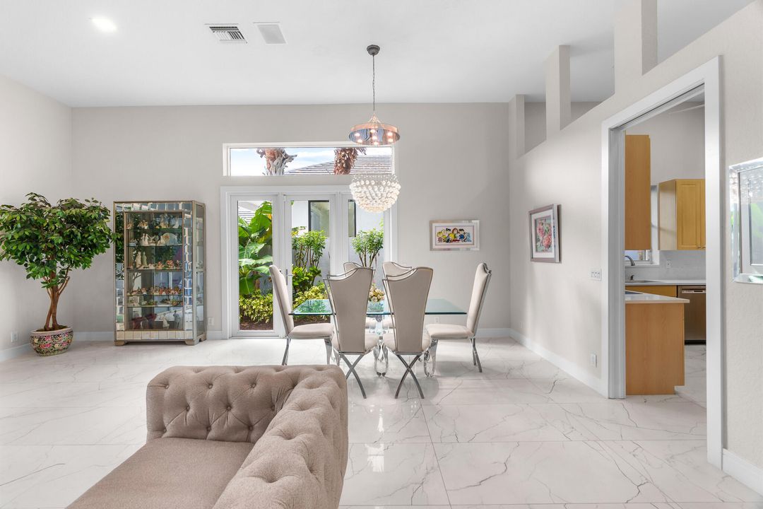 Activo con contrato: $1,195,000 (3 camas, 2 baños, 2706 Pies cuadrados)