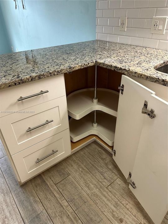 For Rent: $1,600 (1 beds, 1 baths, 840 Square Feet)