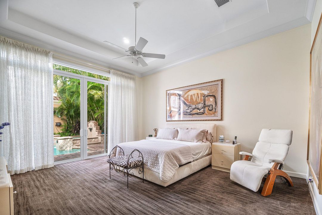 For Sale: $4,375,000 (5 beds, 5 baths, 4938 Square Feet)