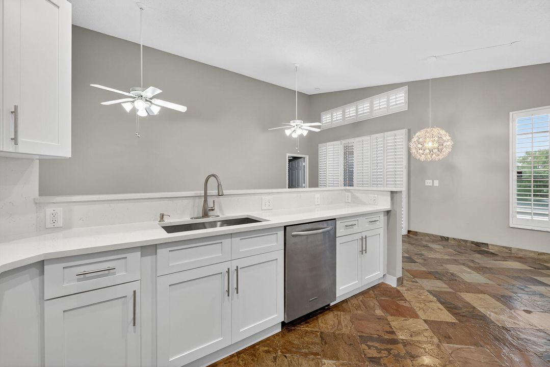 Active With Contract: $425,000 (3 beds, 2 baths, 2070 Square Feet)