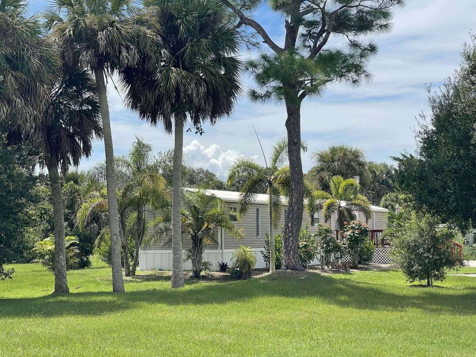 待售: $197,800 (2 贝兹, 2 浴室, 926 平方英尺)