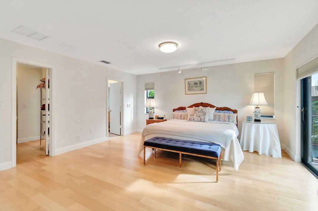 Active With Contract: $7,500 (4 beds, 3 baths, 3057 Square Feet)