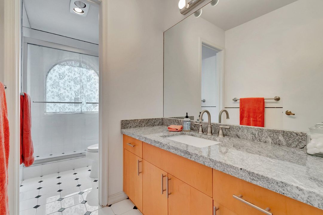 Active With Contract: $7,500 (4 beds, 3 baths, 3057 Square Feet)