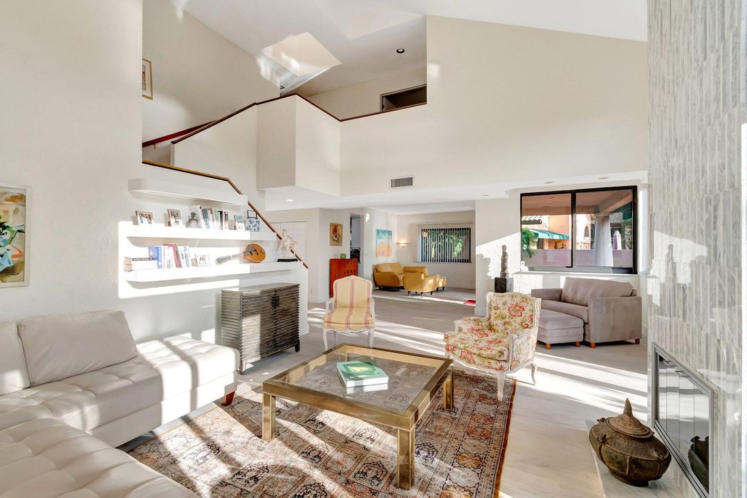 Active With Contract: $7,500 (4 beds, 3 baths, 3057 Square Feet)