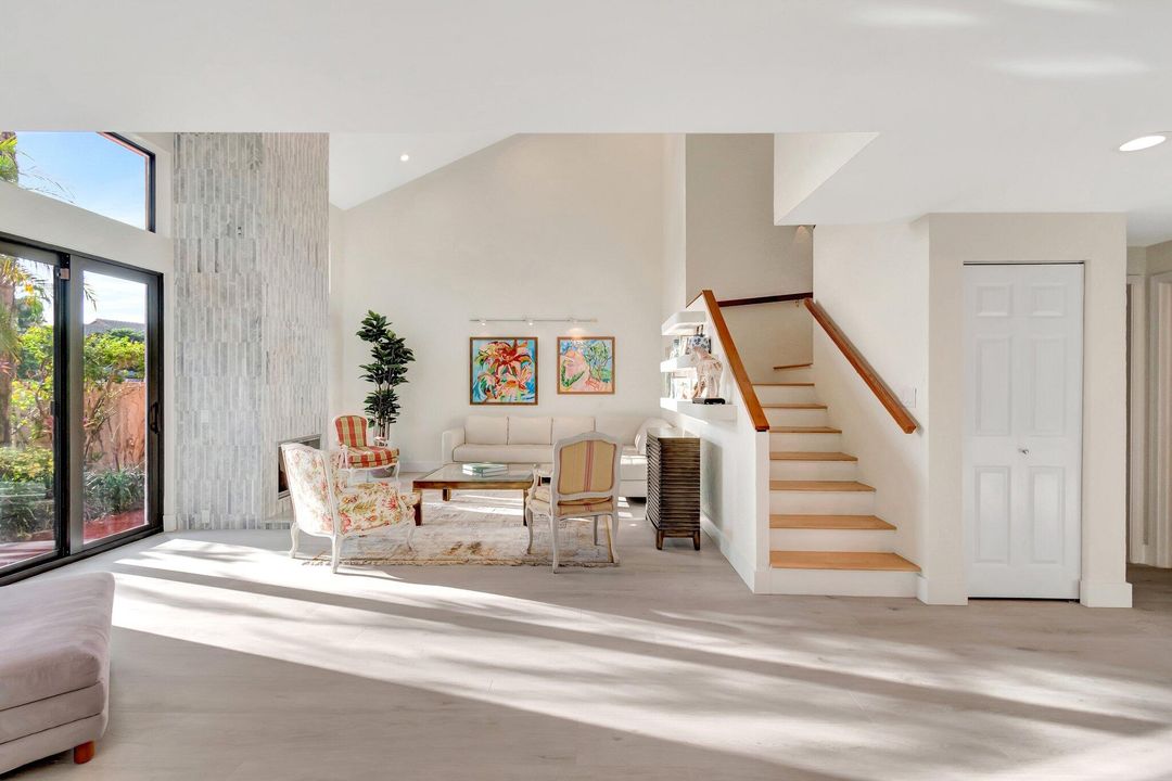 Active With Contract: $7,500 (4 beds, 3 baths, 3057 Square Feet)