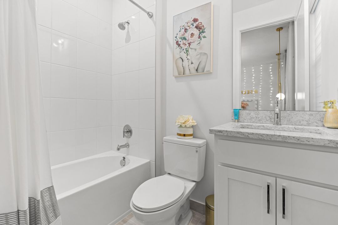 For Rent: $10,000 (5 beds, 6 baths, 4182 Square Feet)