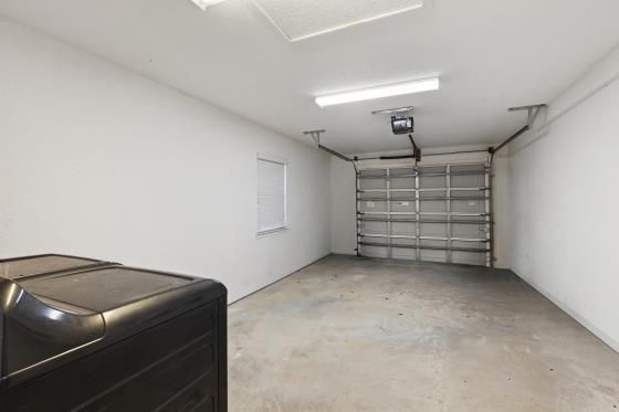 На продажу: $225,900 (2 спален, 2 ванн, 1286 Квадратных фут)