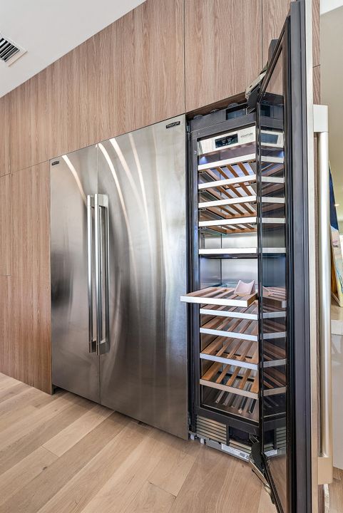 На продажу: $2,995,000 (5 спален, 3 ванн, 2440 Квадратных фут)