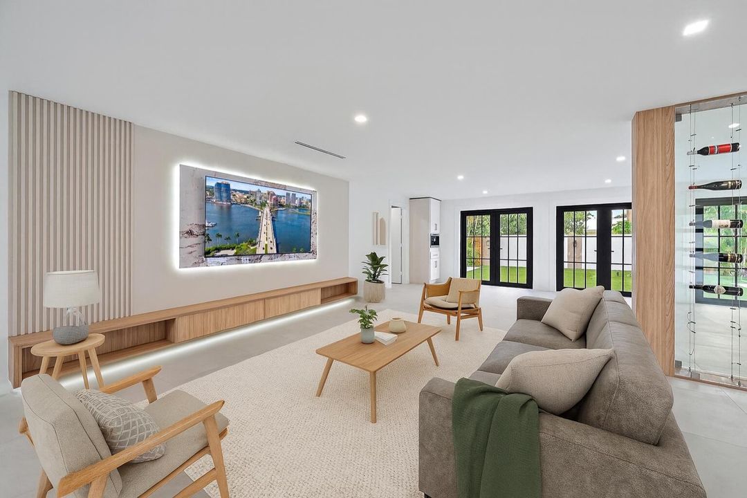 For Sale: $1,995,000 (4 beds, 4 baths, 3413 Square Feet)