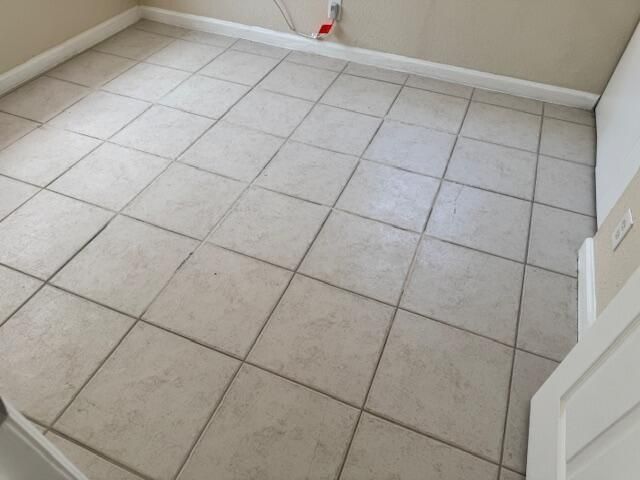 En Venta: $295,000 (3 camas, 2 baños, 936 Pies cuadrados)