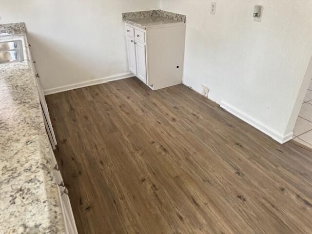 En Venta: $295,000 (3 camas, 2 baños, 936 Pies cuadrados)