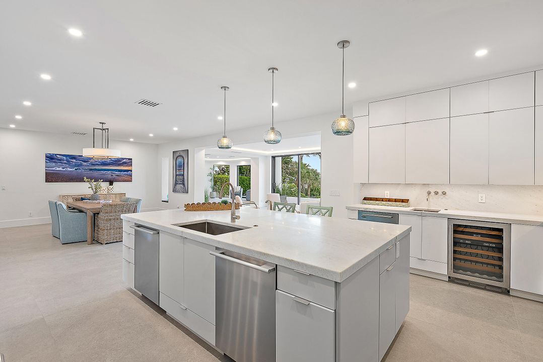 For Sale: $17,000,000 (4 beds, 5 baths, 6587 Square Feet)