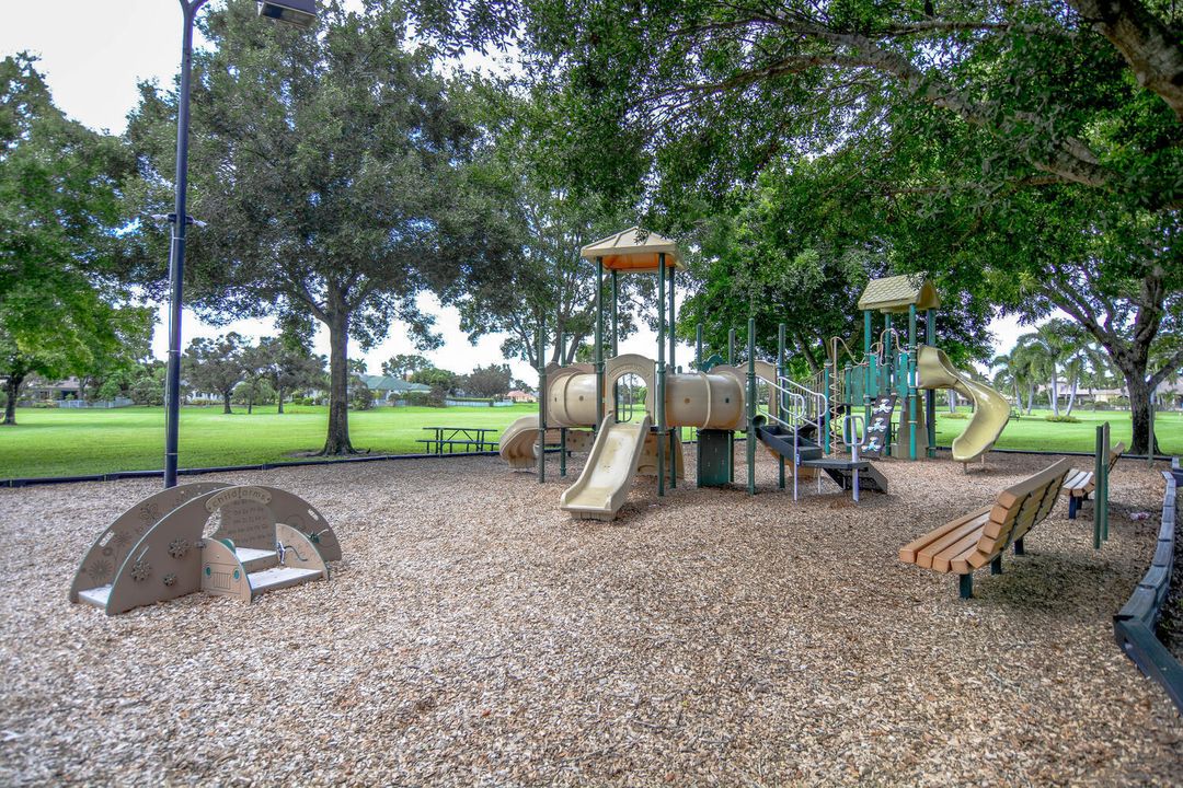 For Rent: $10,000 (4 beds, 3 baths, 3117 Square Feet)