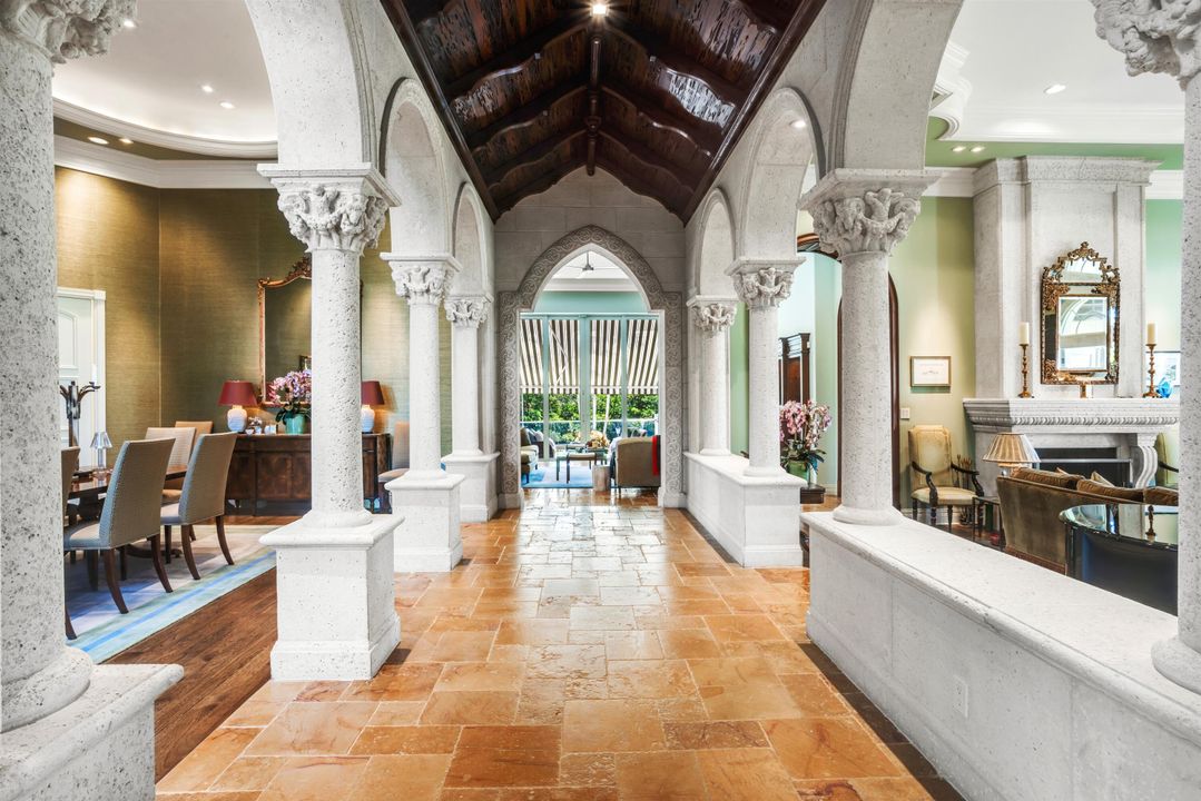 待售: $29,500,000 (8 贝兹, 9 浴室, 14094 平方英尺)