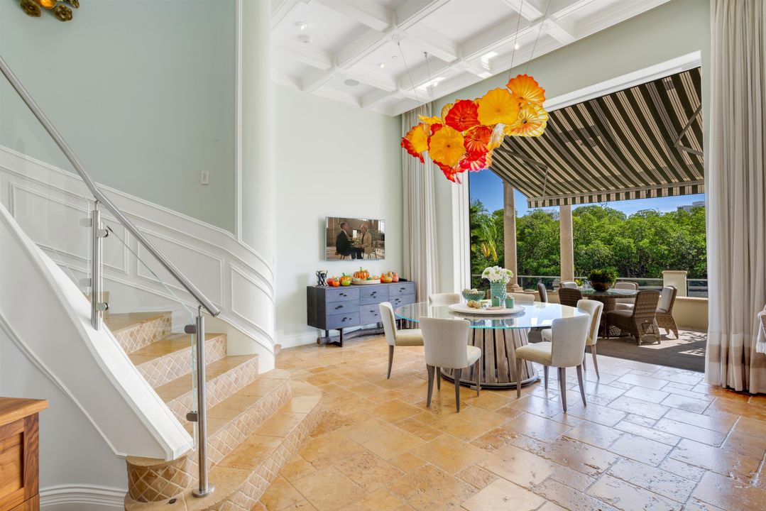 待售: $29,500,000 (8 贝兹, 9 浴室, 14094 平方英尺)