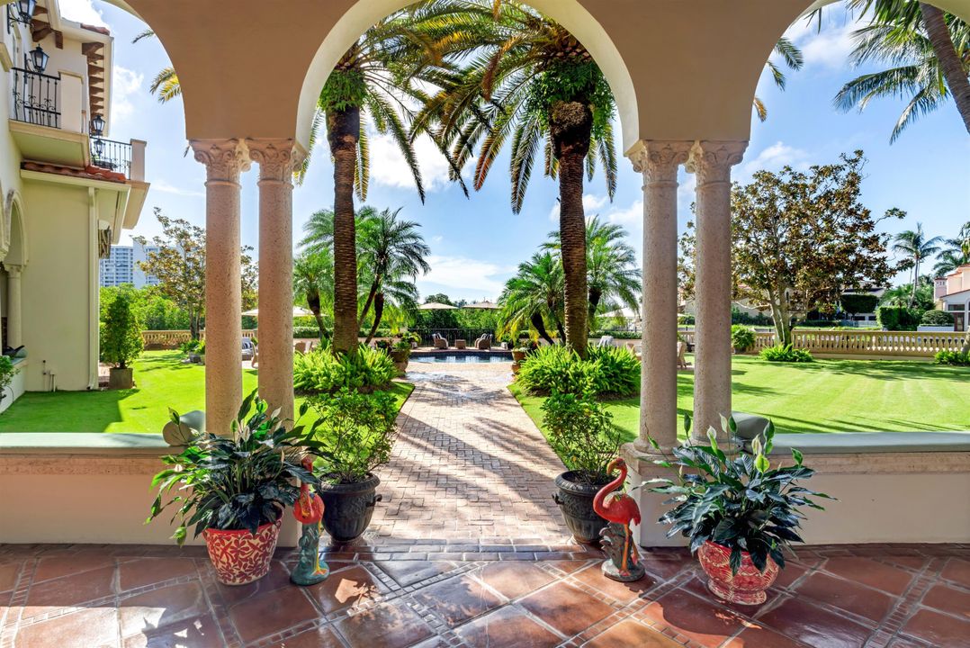 待售: $29,500,000 (8 贝兹, 9 浴室, 14094 平方英尺)