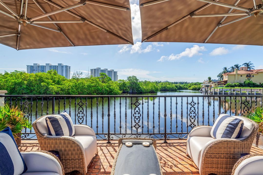 待售: $29,500,000 (8 贝兹, 9 浴室, 14094 平方英尺)