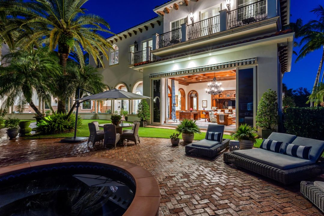 待售: $29,500,000 (8 贝兹, 9 浴室, 14094 平方英尺)