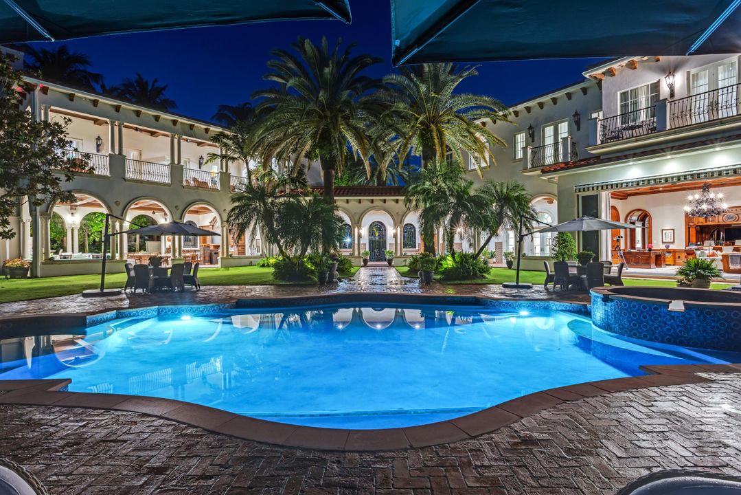 待售: $29,500,000 (8 贝兹, 9 浴室, 14094 平方英尺)