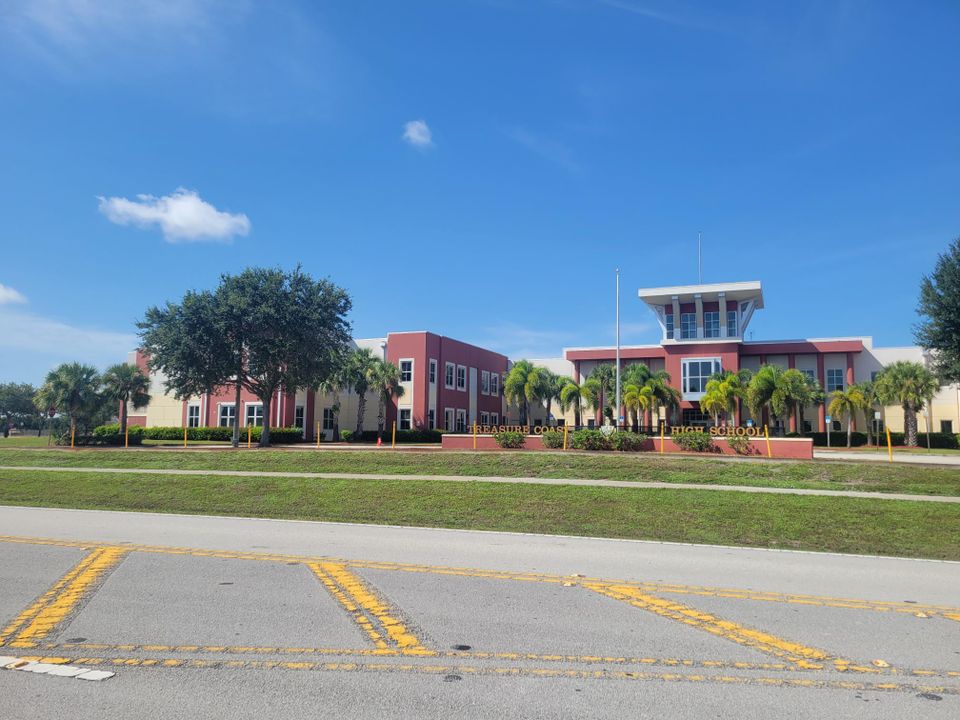 合同活跃: $142,500 (0 贝兹, 0 浴室, 0 平方英尺)