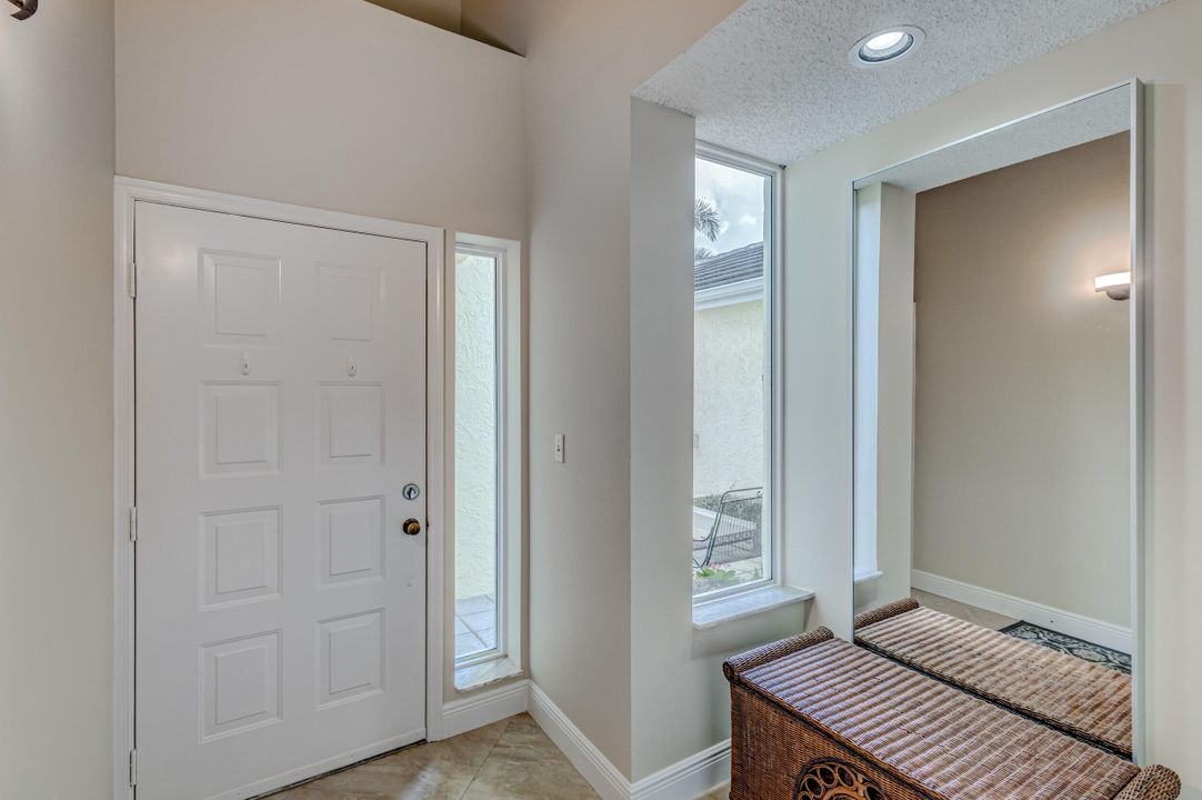 Active With Contract: $8,000 (2 beds, 2 baths, 1624 Square Feet)