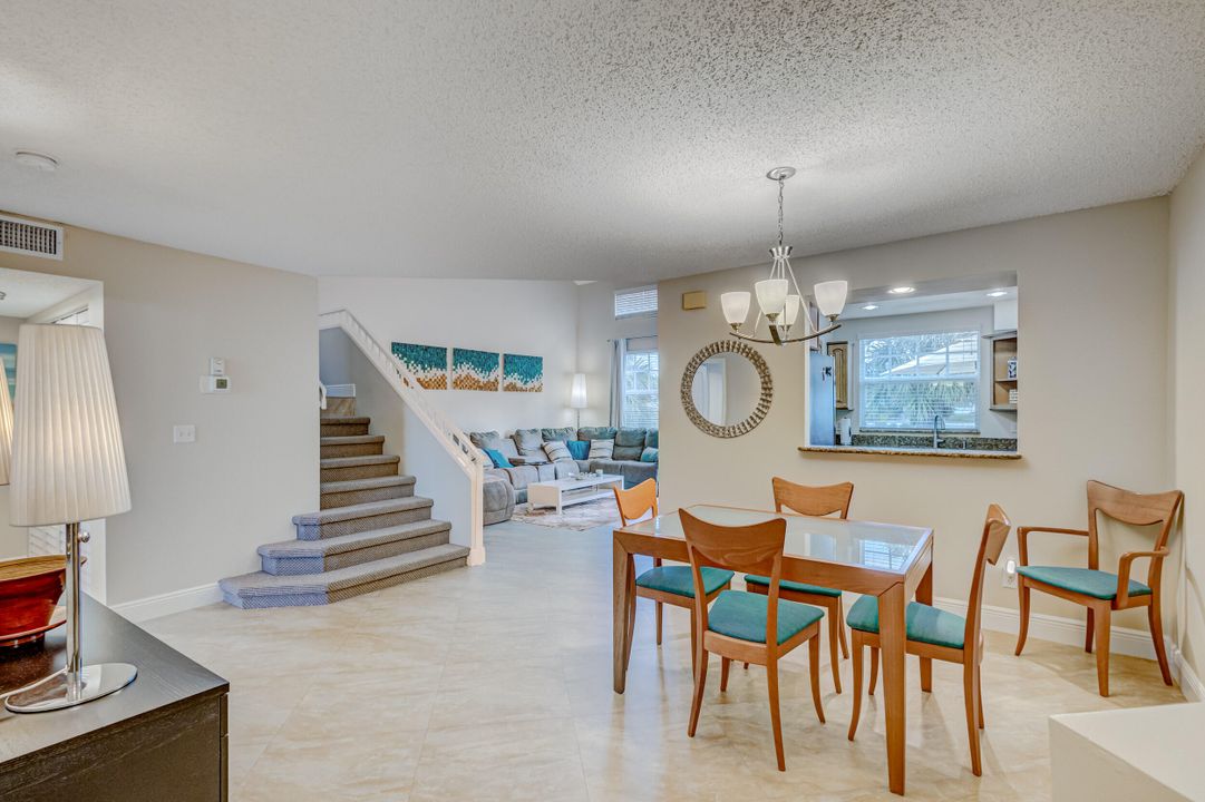 Active With Contract: $8,000 (2 beds, 2 baths, 1624 Square Feet)