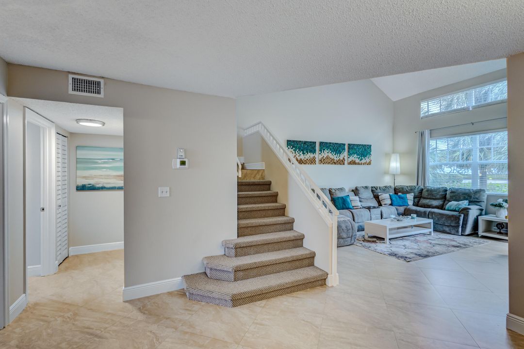 Active With Contract: $8,000 (2 beds, 2 baths, 1624 Square Feet)