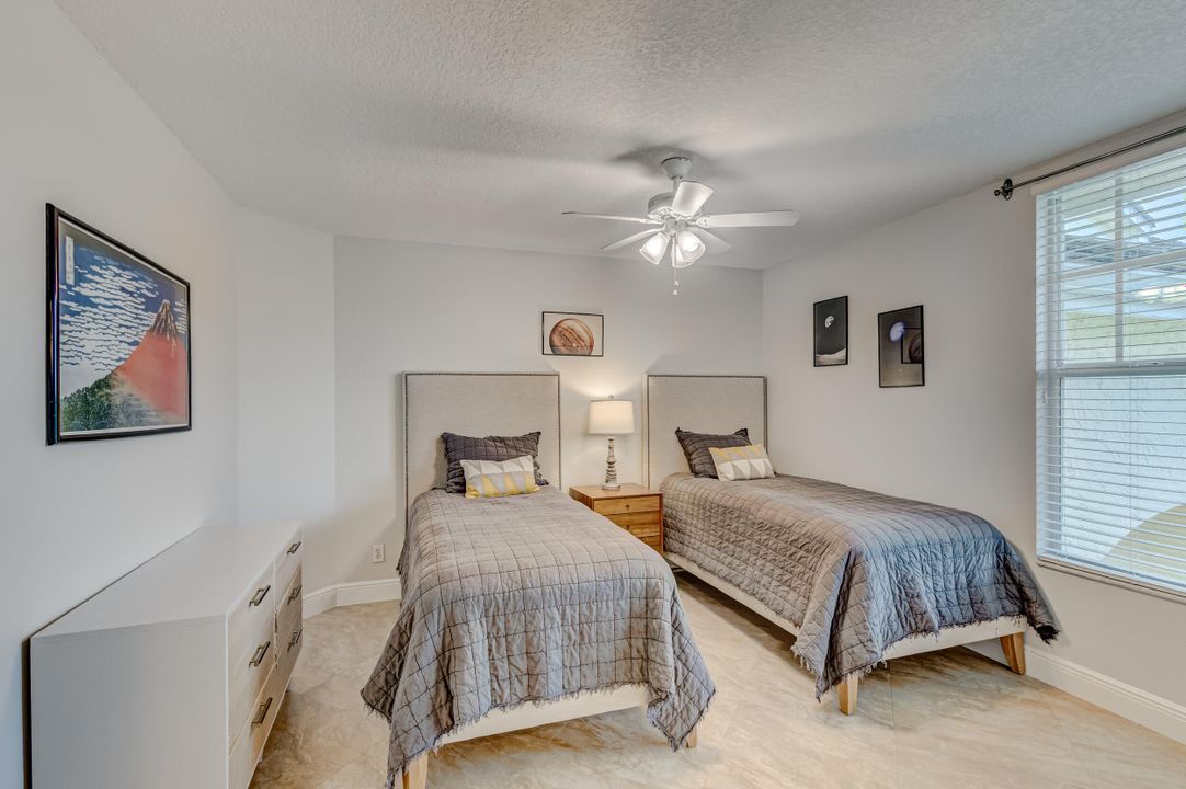 Active With Contract: $8,000 (2 beds, 2 baths, 1624 Square Feet)