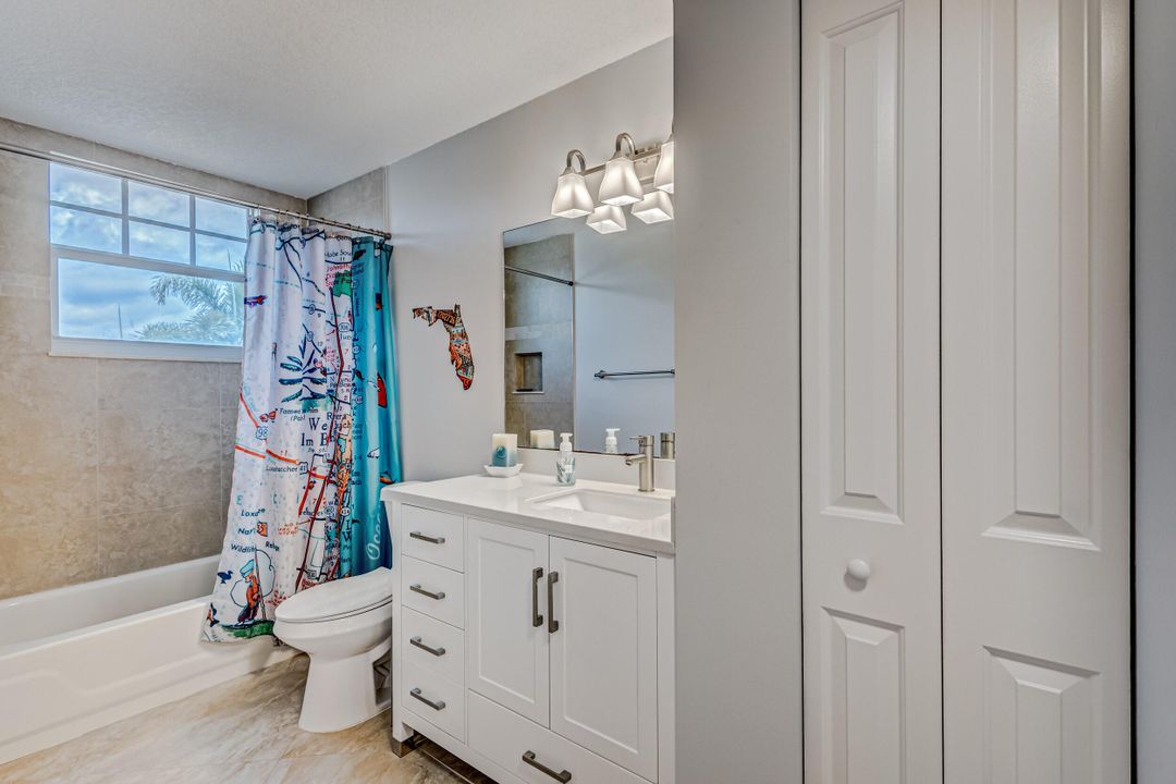 Active With Contract: $8,000 (2 beds, 2 baths, 1624 Square Feet)