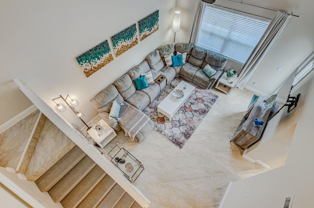 Active With Contract: $8,000 (2 beds, 2 baths, 1624 Square Feet)