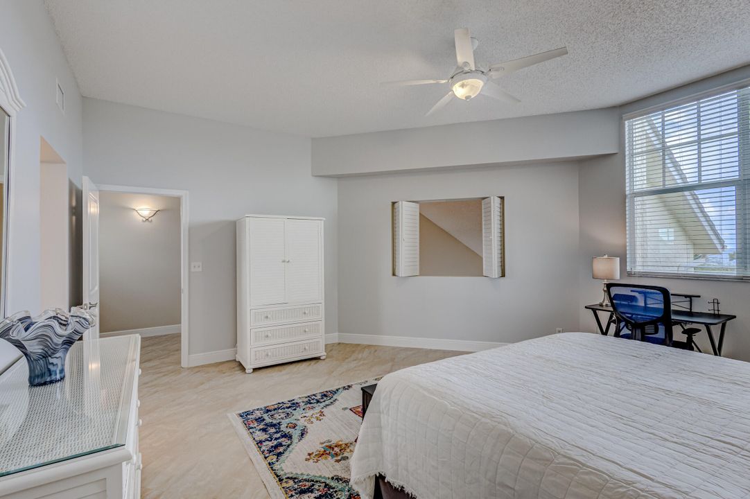 Active With Contract: $8,000 (2 beds, 2 baths, 1624 Square Feet)