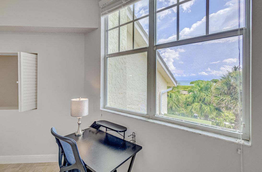 Active With Contract: $8,000 (2 beds, 2 baths, 1624 Square Feet)