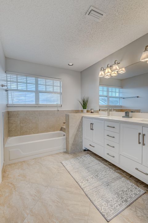 Active With Contract: $8,000 (2 beds, 2 baths, 1624 Square Feet)