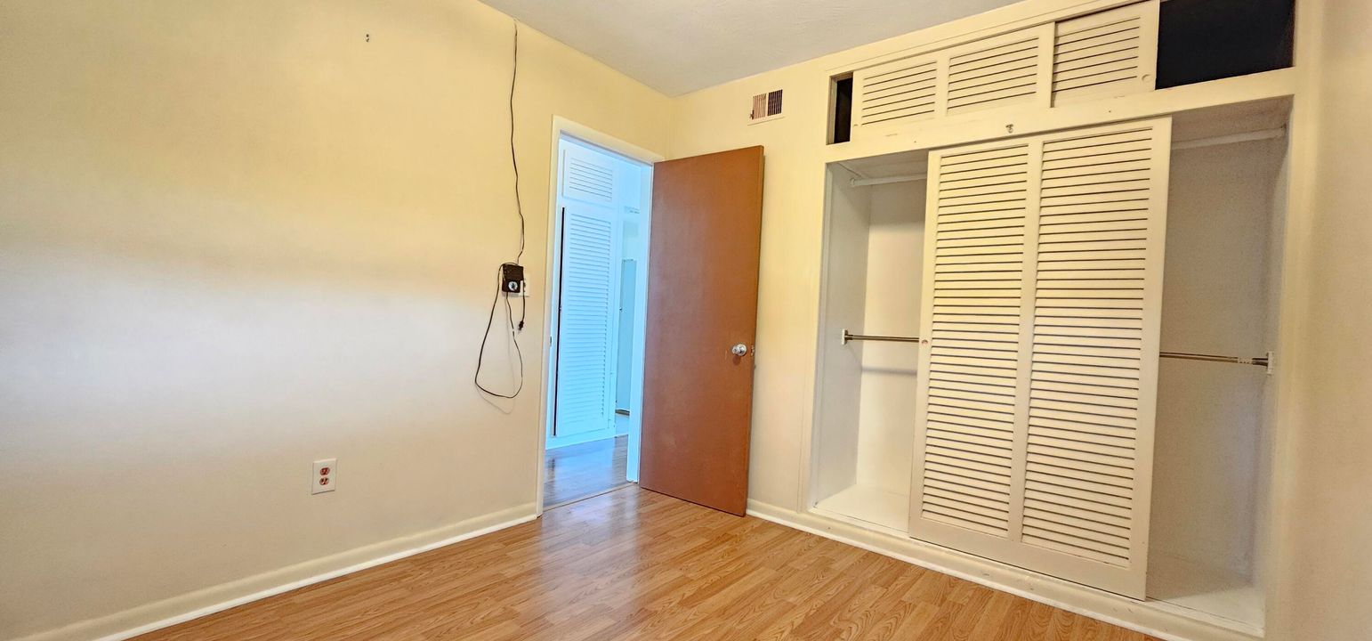 For Sale: $309,000 (3 beds, 2 baths, 1488 Square Feet)