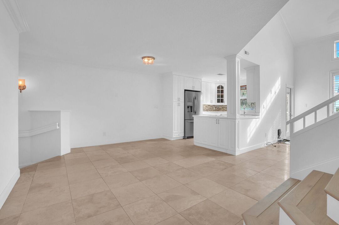 For Rent: $5,200 (2 beds, 2 baths, 1624 Square Feet)