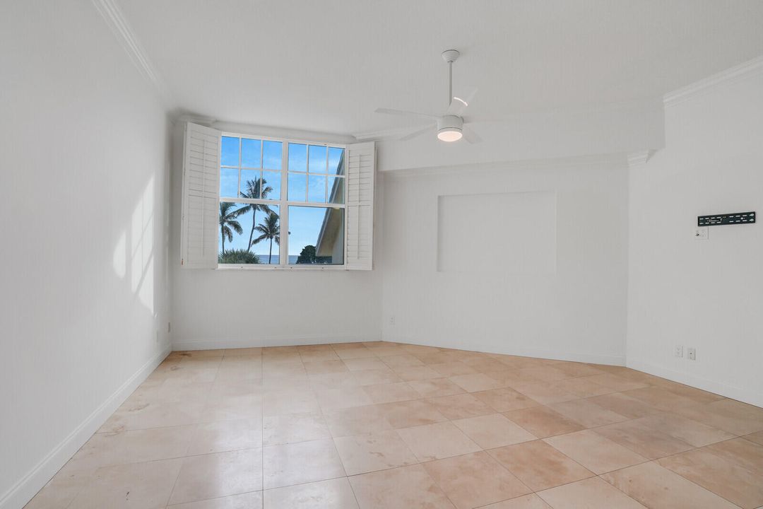 For Rent: $5,200 (2 beds, 2 baths, 1624 Square Feet)