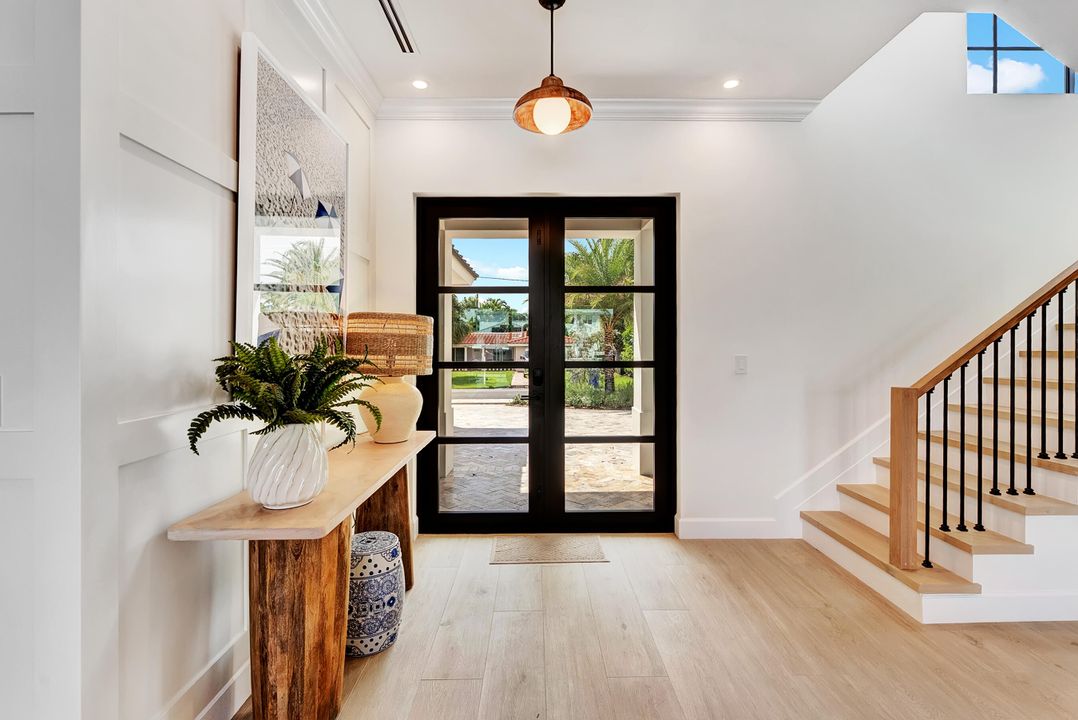 На продажу: $6,499,000 (5 спален, 4 ванн, 3858 Квадратных фут)