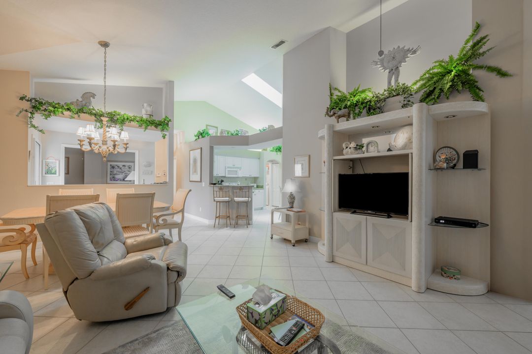 For Rent: $4,500 (2 beds, 2 baths, 1488 Square Feet)