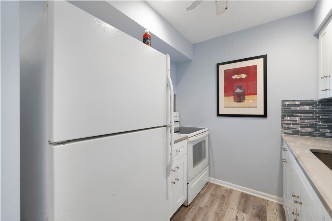 На продажу: $130,000 (1 спален, 1 ванн, 570 Квадратных фут)