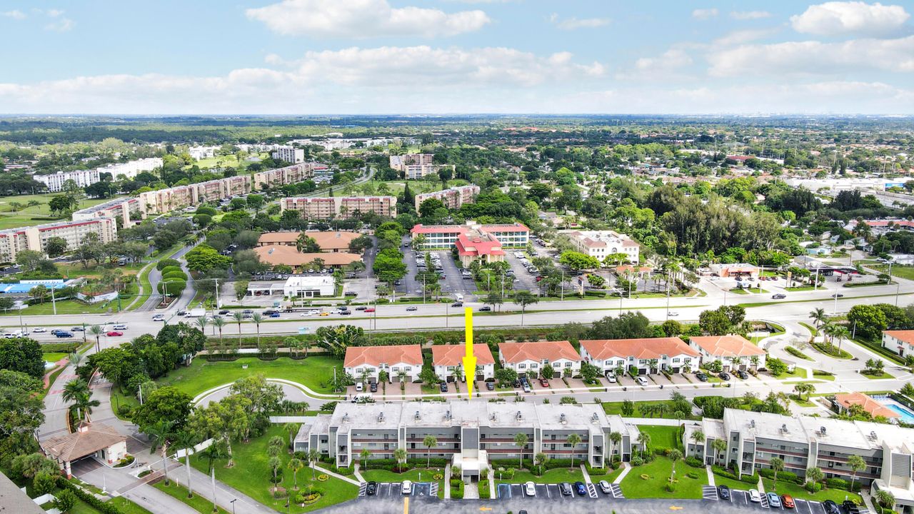 For Sale: $199,000 (2 beds, 2 baths, 1050 Square Feet)