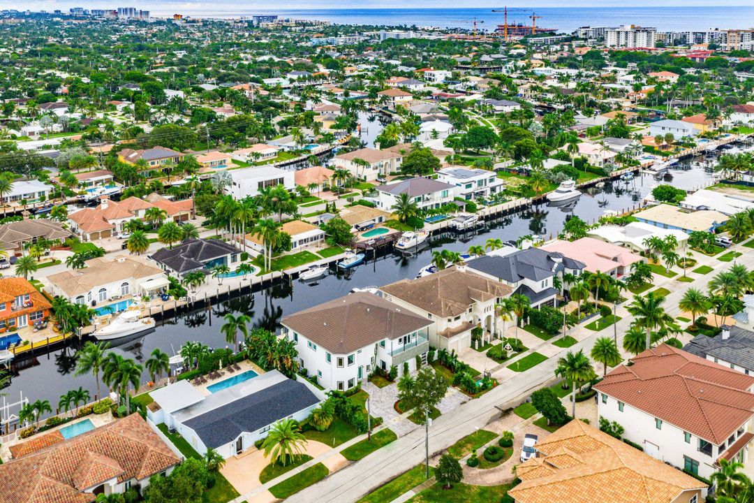 На продажу: $5,750,000 (6 спален, 6 ванн, 5858 Квадратных фут)