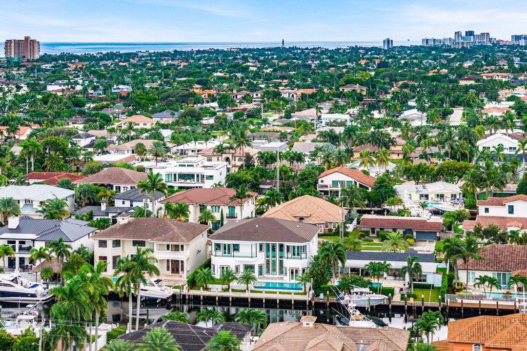 На продажу: $5,750,000 (6 спален, 6 ванн, 5858 Квадратных фут)