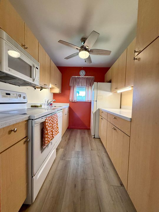 En Venta: $119,900 (1 camas, 1 baños, 954 Pies cuadrados)