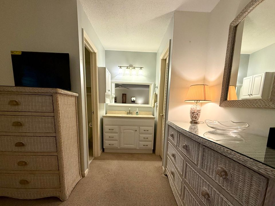 En Venta: $119,900 (1 camas, 1 baños, 954 Pies cuadrados)