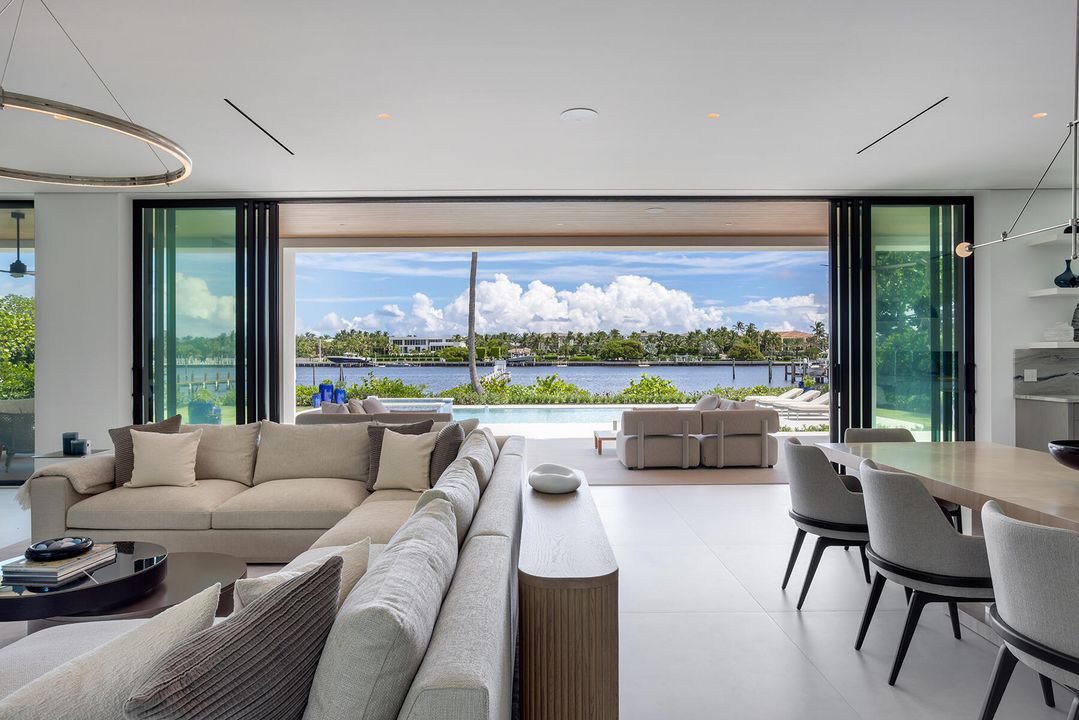 For Sale: $21,000,000 (7 beds, 8 baths, 7631 Square Feet)