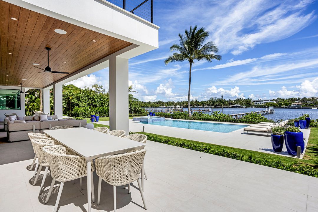 For Sale: $21,000,000 (7 beds, 8 baths, 7631 Square Feet)